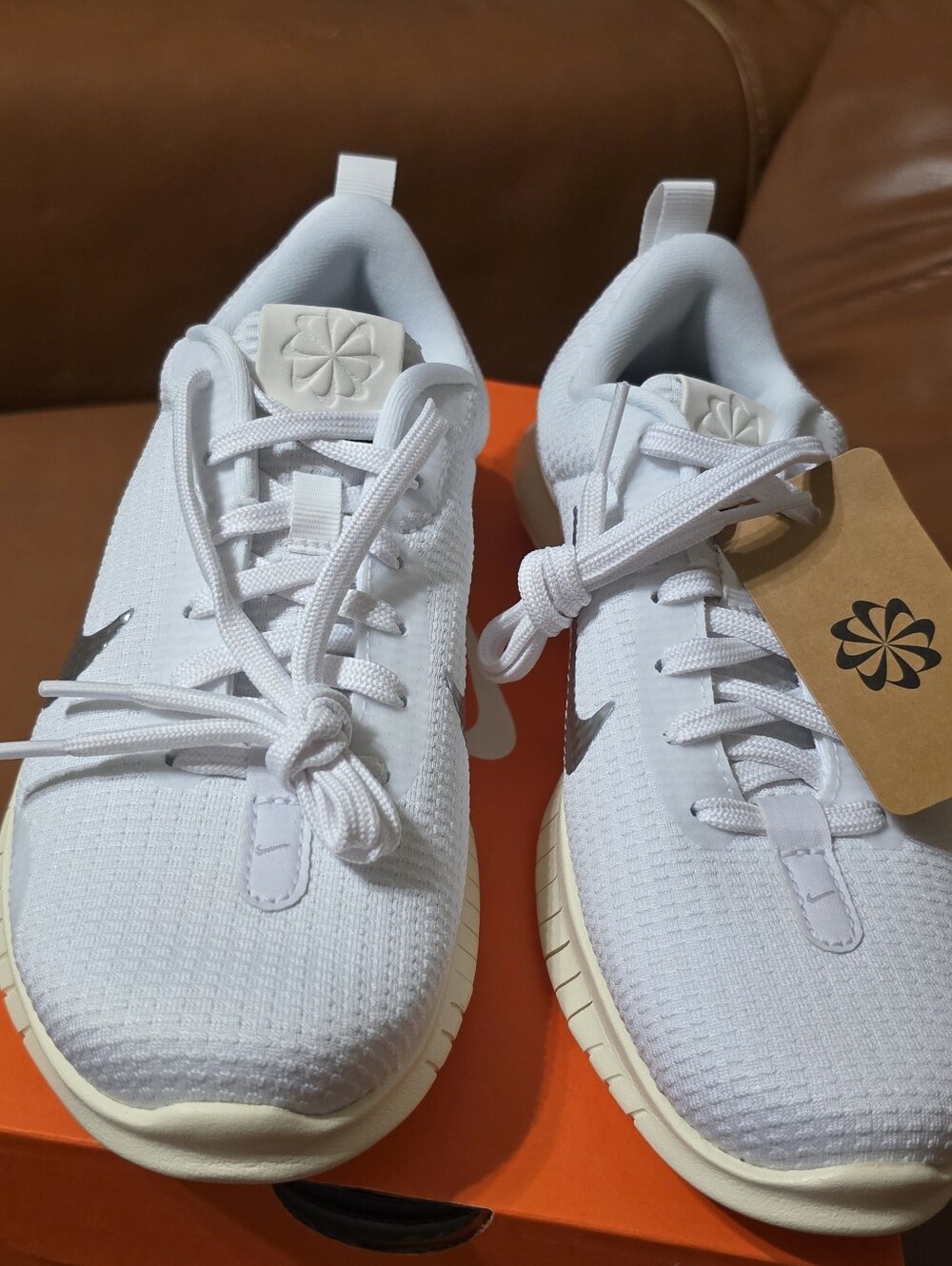 Nike Women's Flex Experience RN 12 Running Shoes Size 6